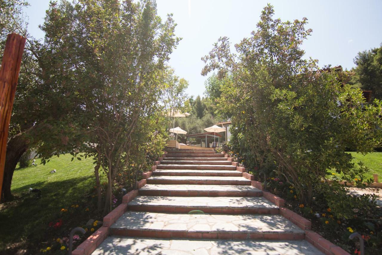 Casa Luxury Suites Paliouri Esterno foto